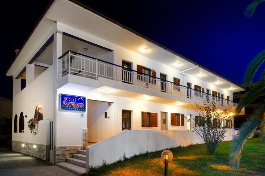 House Petridis Aparthotel Metamorfosi  Exterior foto